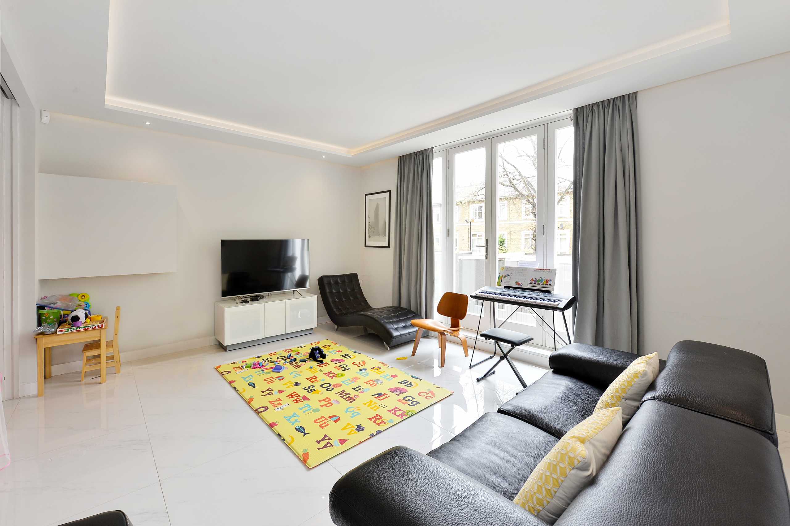Gallery for Marlborough Hill, St John’s Wood, NW8